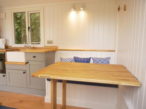 Villa Wolstonbury Getaway à Hassocks Extérieur photo
